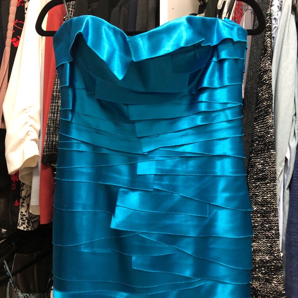 Fabulous blue party dress!